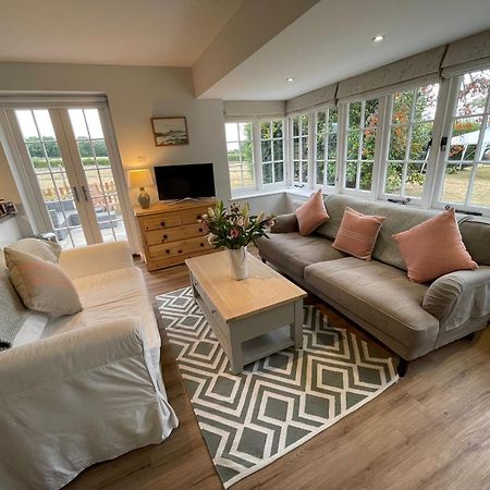 Apartament Garden Flat Near Goodwood With Stunning Views Petersfield Zewnętrze zdjęcie