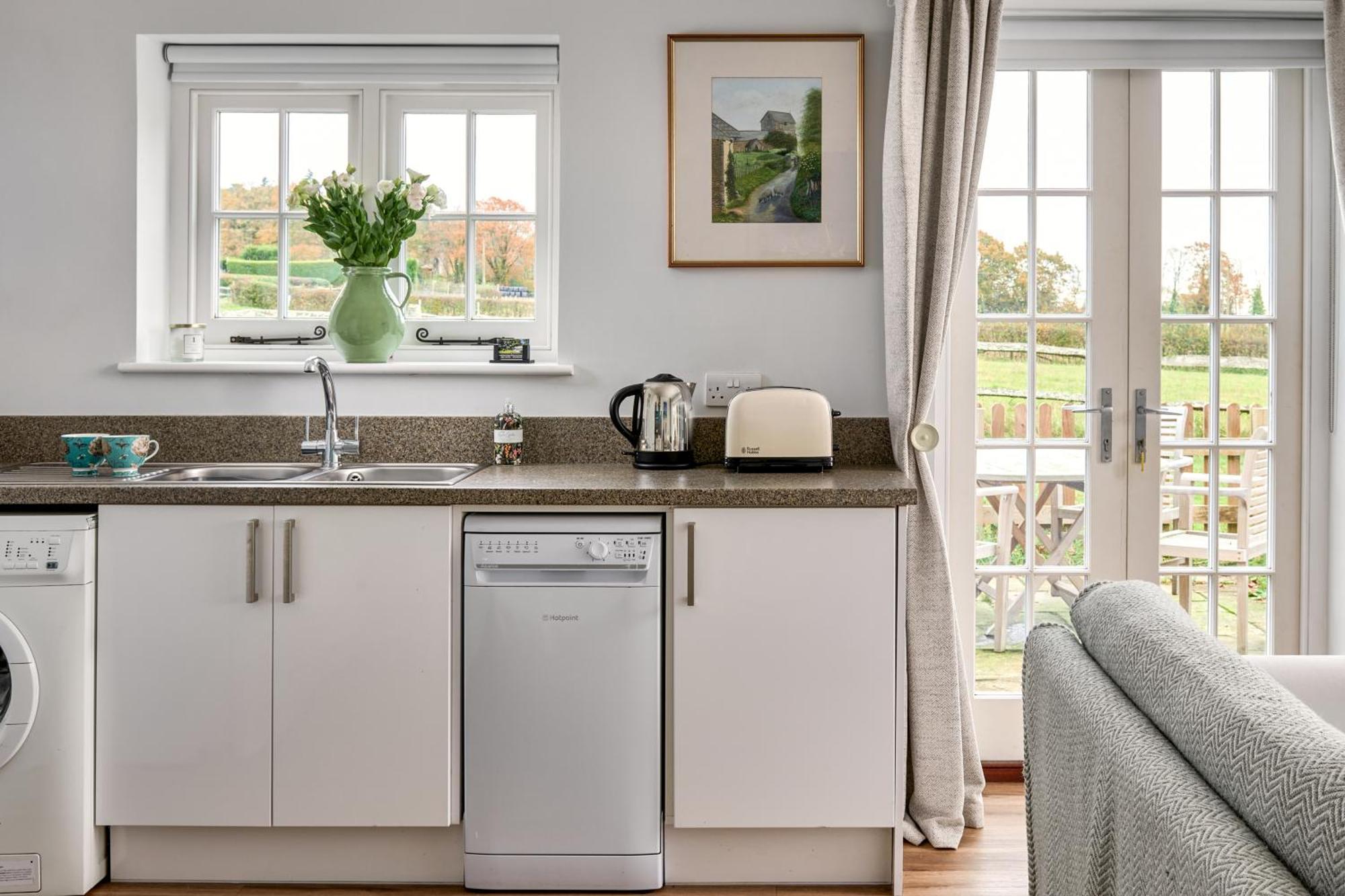 Apartament Garden Flat Near Goodwood With Stunning Views Petersfield Zewnętrze zdjęcie
